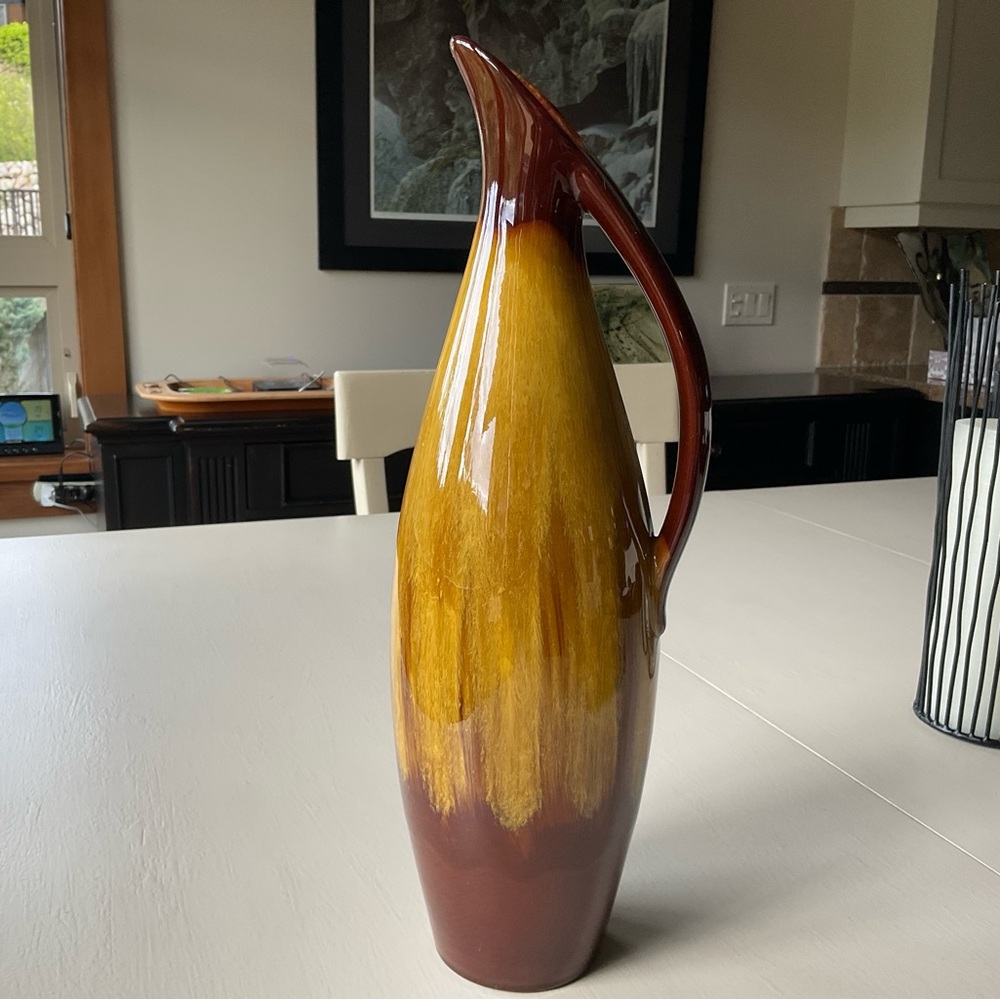 💫Antique Blue Mountain Pottery Jug/Bud Vase💫